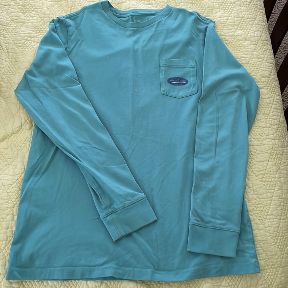 Youth M Vineyard Vines long sleeve tee